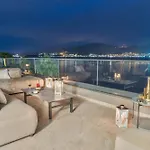 De Luxe Palace Al Nera 2 Swimming Pools At Sea * تروغير