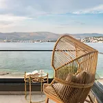 De Luxe Palace Al Nera 2 Swimming Pools At Sea فيلة تروغير