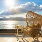 De Luxe Palace Al Nera 2 Swimming Pools At Sea Τρογκίρ