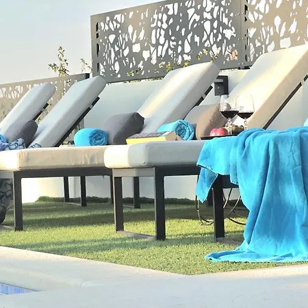 Palace Al Nera Seafront 2 Pools Trogir