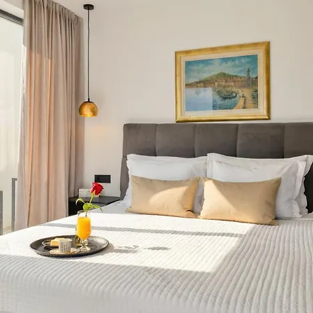 Palace Al Nera Seafront 2 Pools Villa Trogir