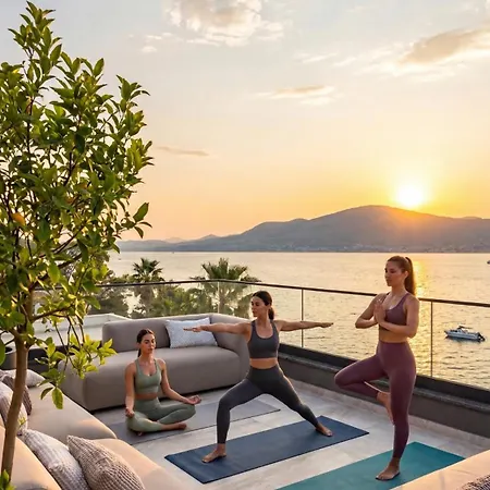 Deluxe Villa Palace Nera Seafront 2 Pools & Spa * Trogir